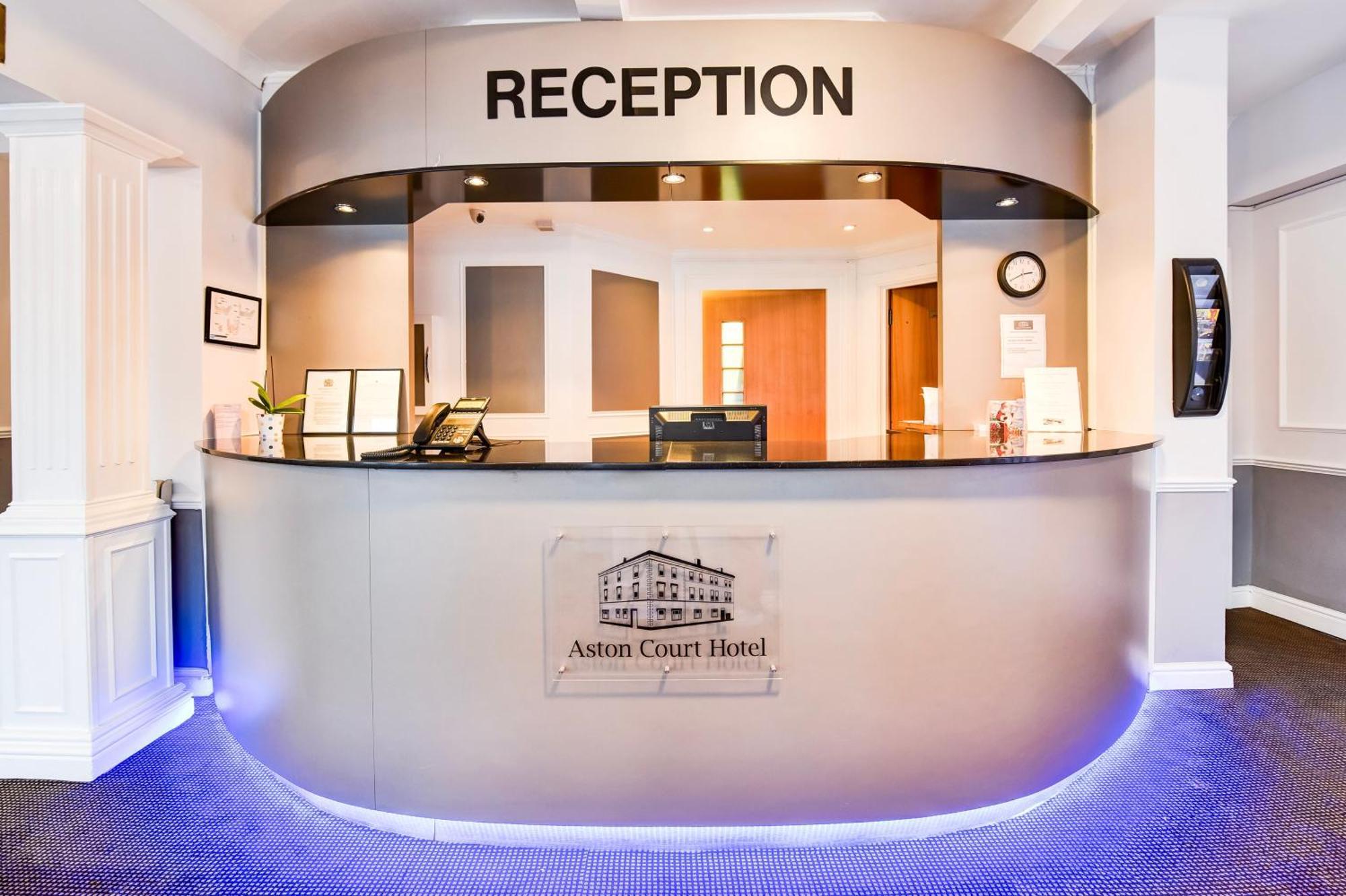Hotel Aston Court Centre By Belvilla