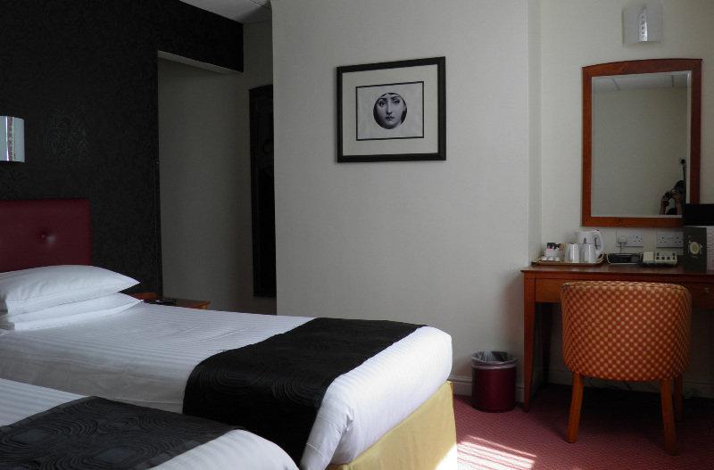 Aston Court Centre By Belvilla 3* Derby