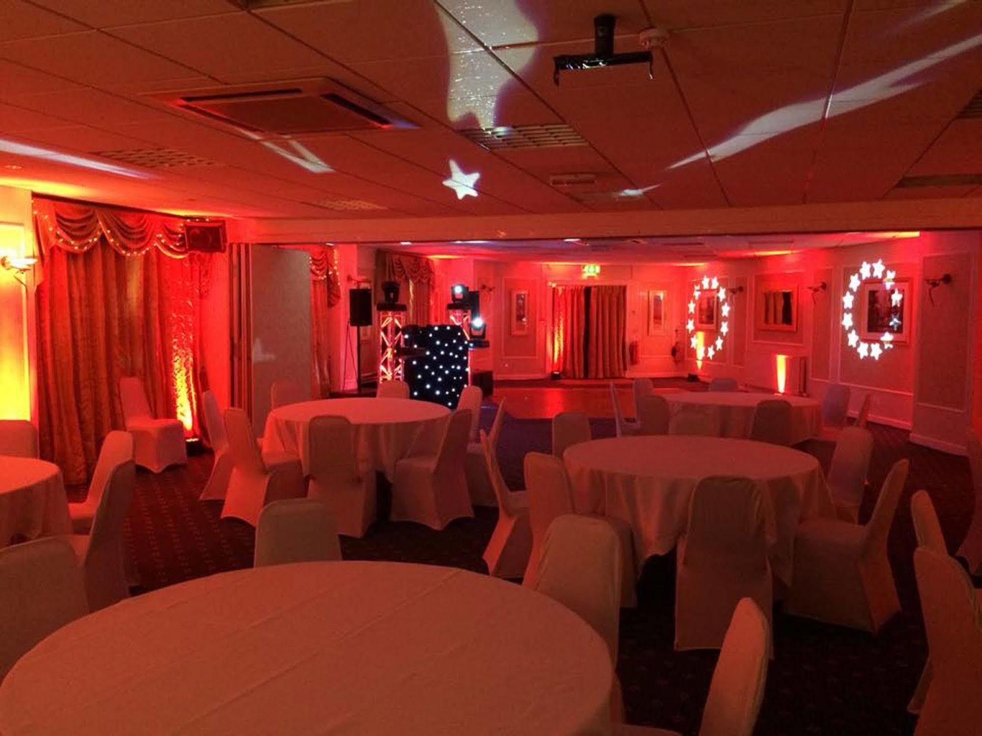 Hotel Aston Court Centre By Belvilla